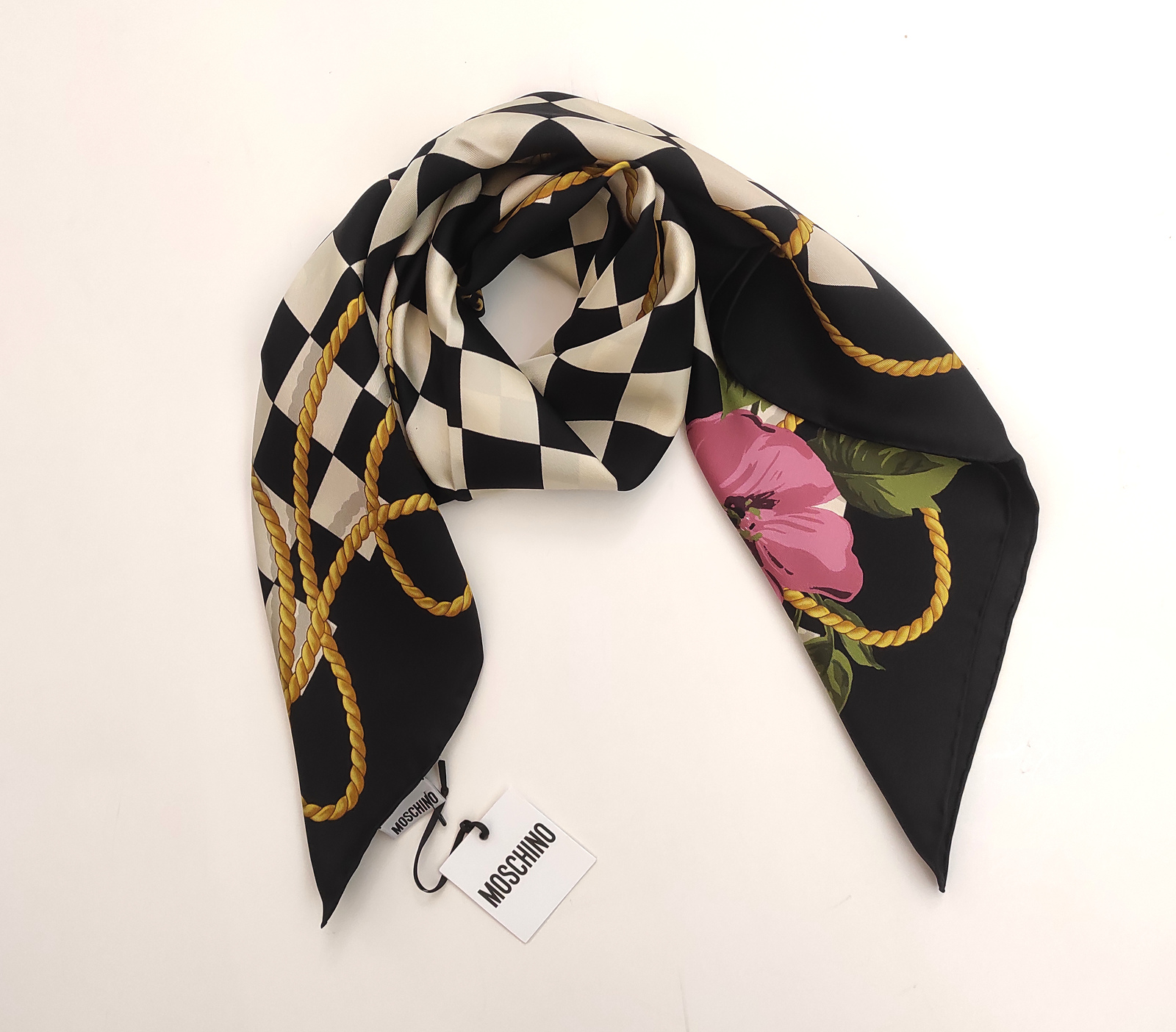 MOSCHINO Foulard Seta Twill 90x90 Nero/Beige Multi - immagine 2